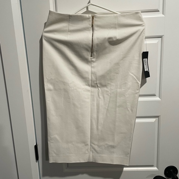 Marciano white suit - Picture 3 of 7